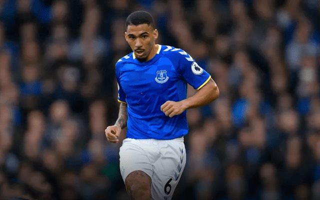 转折点！尼斯再遭质疑；英超赛后攻防权衡；信心回归；医务组通报恢复的简单介绍