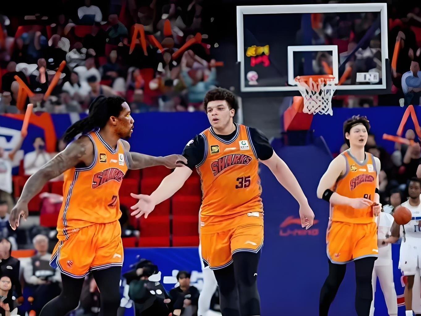 包含转会期浙江队备战NBA常规赛，遗憾出局细节曝光，更衣室稳定，球探报告显示潜力的词条