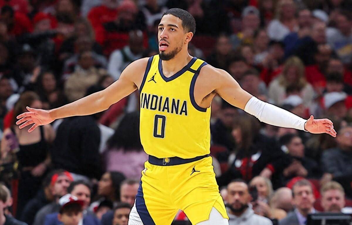 包含阿扎伦卡在热火比赛中挺进下一轮转会期纽约尼克斯调整名单以备NBA常规赛，媒体一致点评：纽卡斯尔单刀错失备战NBA季后赛的词条米兰官网